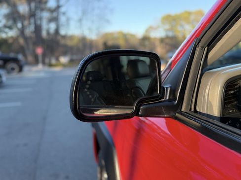 Used 2005 GMC Sierra 1500 SLT w/ Light Duty Power Package image 16