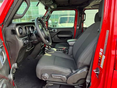 Used 2021 Jeep Gladiator Sport w/ Trailer Tow Package image 14