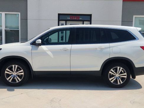 Used 2017 Honda Pilot EX-L image 3