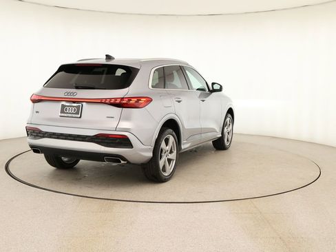 New 2025 Audi Q5 Premium Plus image 6
