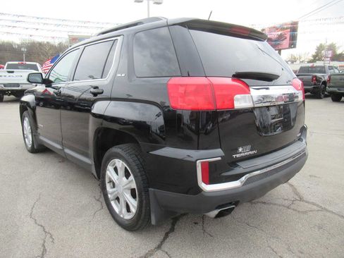 Used 2017 GMC Terrain SLE w/ Technology Package image 3