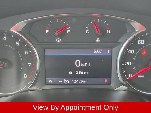 Used 2025 Chevrolet Blazer LT FWD image 16