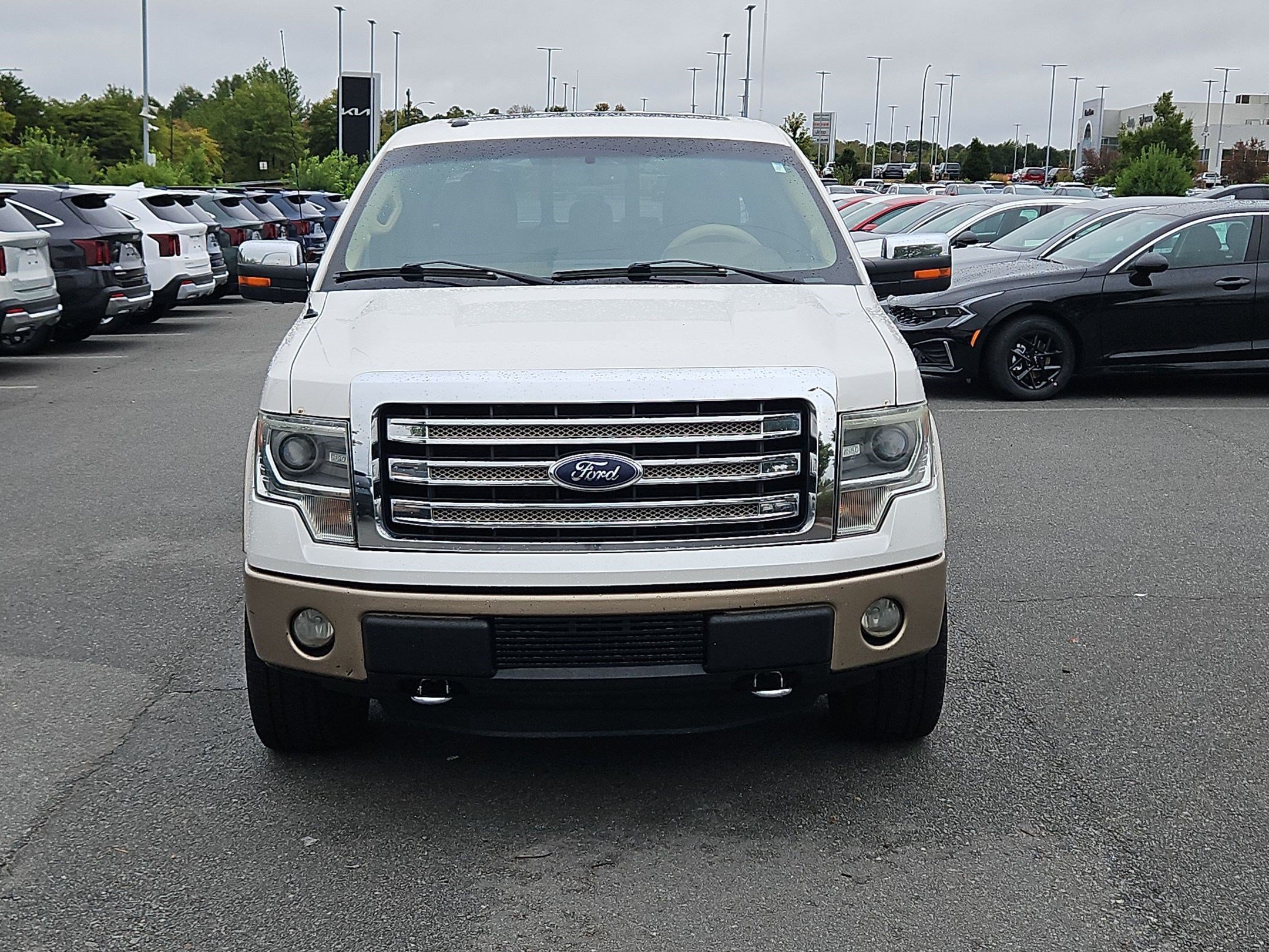 Used 2013 Ford F150 King Ranch w/ King Ranch Luxury Pkg AWD/4WD image 3