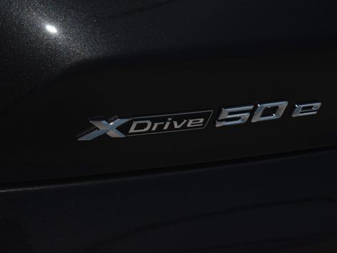 New 2026 BMW X5 xDrive50e w/ Executive Package image 29