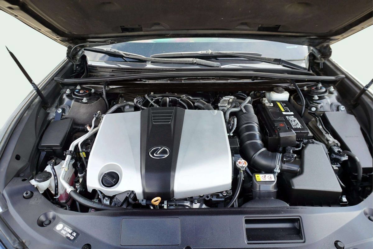 Used 2020 Lexus ES 350 w/ Premium Package FWD image 11
