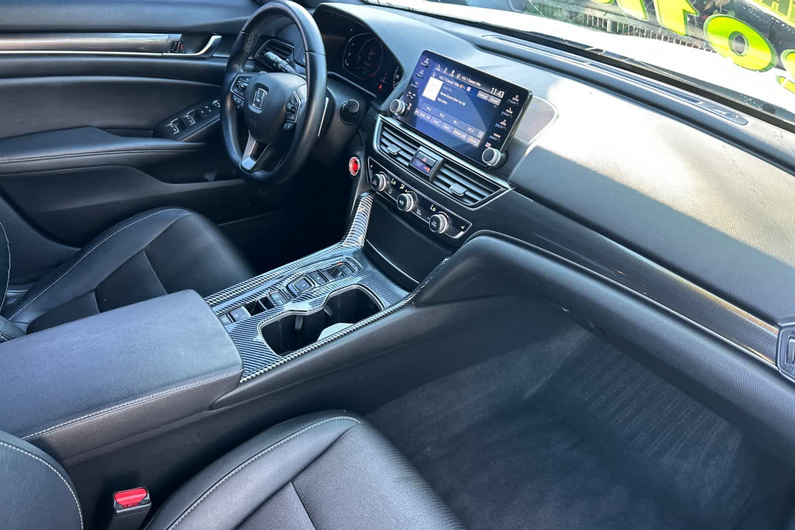 Used 2019 Honda Accord Sport image 16