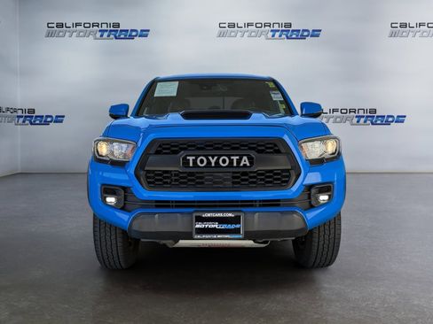 Used 2019 Toyota Tacoma TRD Pro image 2