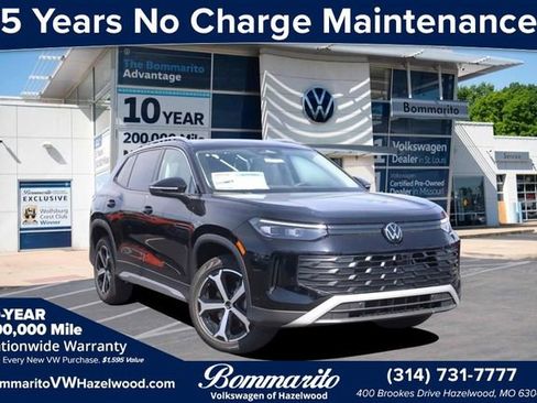 New 2026 Volkswagen Tiguan SE image 1