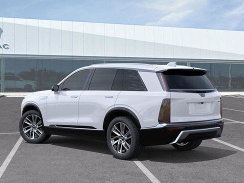 New 2026 Cadillac Vistiq Luxury w/ LPO, Floor Liner Package AWD/4WD image 3