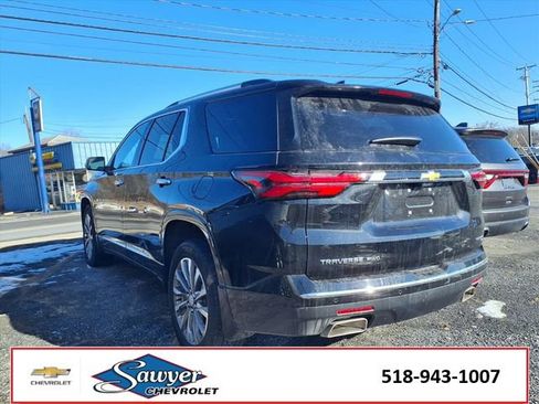 Certified 2023 Chevrolet Traverse Premier w/ LPO, Floor Liner Package image 4