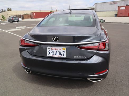 Used 2022 Lexus ES 350 w/ Premium Package image 9