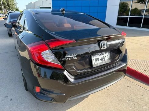 Used 2016 Honda Civic EX-T image 7