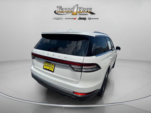 Used 2024 Lincoln Aviator Reserve w/ Equipment Group 201A RWD image 8