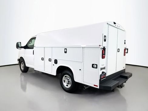New 2025 Chevrolet Express 3500 Work Van w/ Power Convenience Package image 6