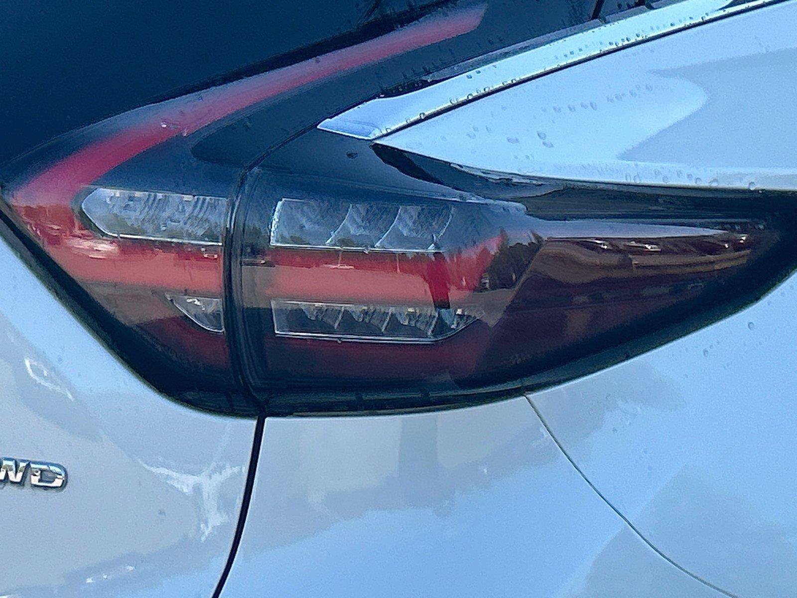 Used 2024 Nissan Murano SL AWD/4WD image 12