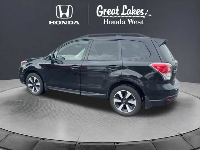 Used 2018 Subaru Forester 2.5i Premium w/ All-Weather Package AWD/4WD image 9
