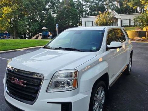 Used 2017 GMC Terrain SLE image 10