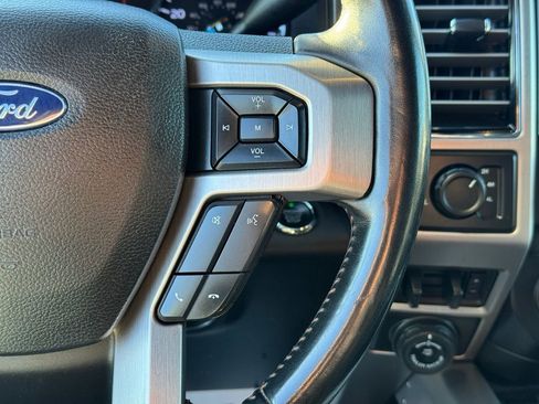 Used 2020 Ford F350 Platinum image 31
