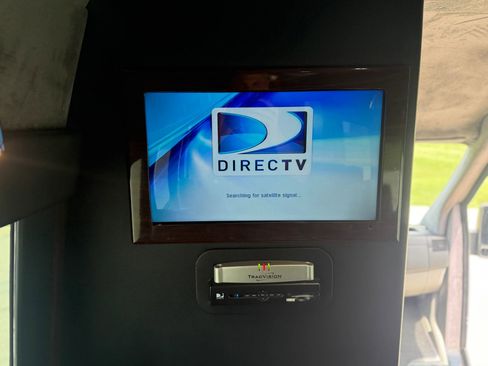 Used 2015 Mercedes-Benz Sprinter 3500 w/ Window Fleet Package image 28