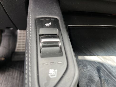 Used 2020 Kia Telluride SX image 16