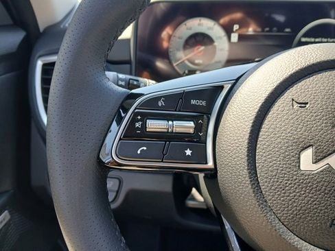 New 2026 Kia Seltos SX w/ SX Sunroof Package image 31