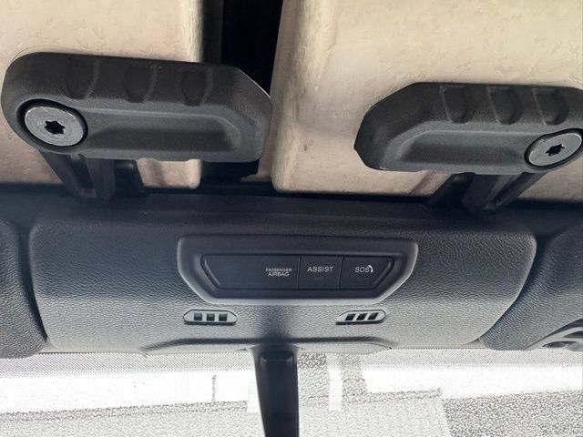 Used 2023 Jeep Gladiator Sport AWD/4WD image 33