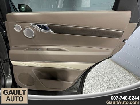 Used 2024 Genesis GV80 3.5T Advanced AWD/4WD image 19