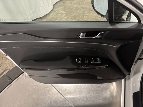 New 2026 Kia K5 GT image 18