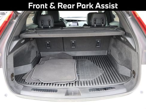 Used 2019 Cadillac XT4 Premium Luxury AWD/4WD image 17