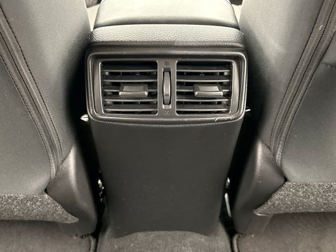 Used 2022 Nissan Rogue Sport S AWD/4WD image 19