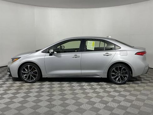 Certified 2022 Toyota Corolla SE image 4