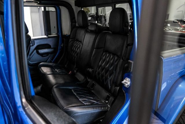 Used 2020 Jeep Gladiator Rubicon AWD/4WD image 36
