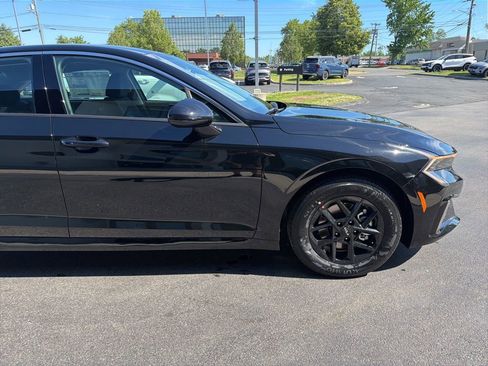 New 2026 Kia K5 LXS FWD image 6