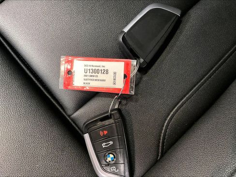Used 2021 BMW X3 M40i w/ Premium Package image 32