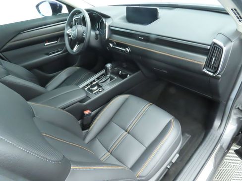 Used 2025 MAZDA CX-50 AWD 2.5 S w/ Cargo Package image 18