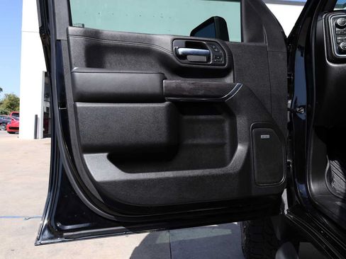 Used 2021 Chevrolet Silverado 2500 LTZ w/ LTZ Plus Package AWD/4WD image 40