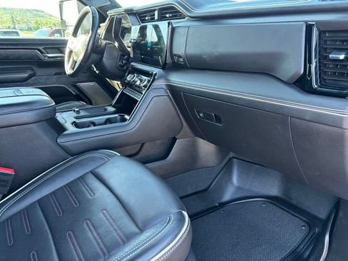 Certified 2025 GMC Sierra 2500 AT4X AWD/4WD image 24