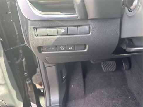 New 2026 Nissan Rogue SV image 23