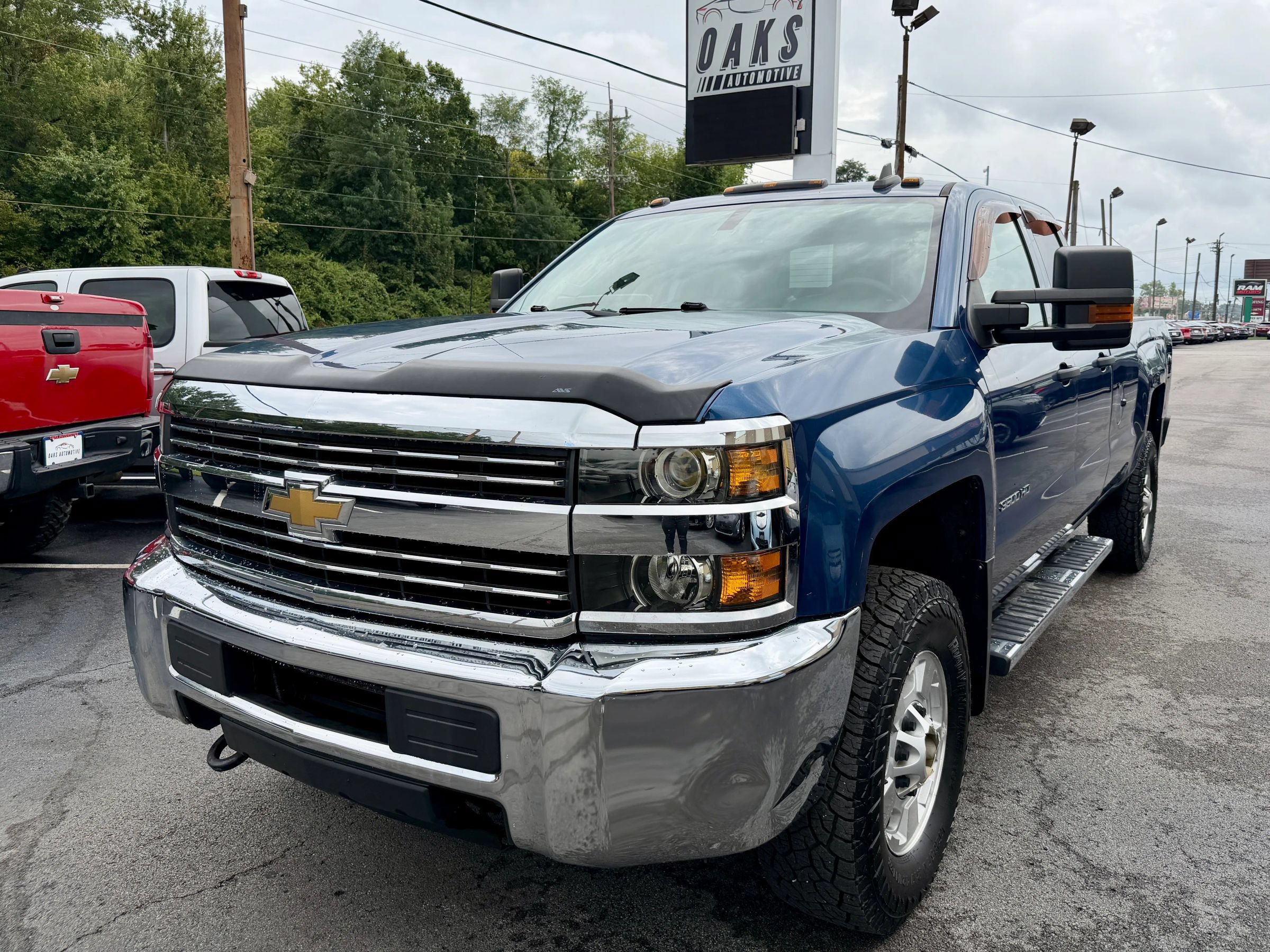 Used 2015 Chevrolet Silverado 3500 W/T w/ WT Convenience Package AWD/4WD image 3