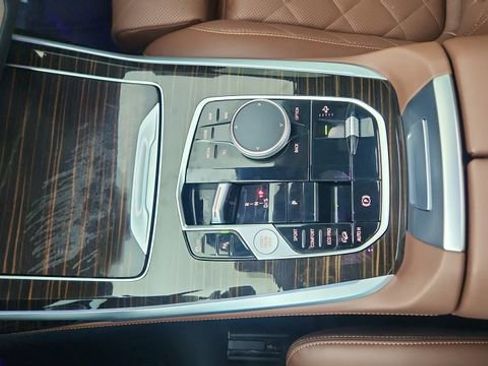 Used 2026 BMW X7 xDrive40i image 58