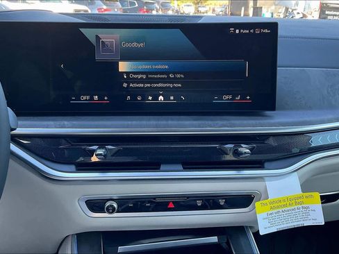 New 2026 BMW X5 xDrive50e image 5