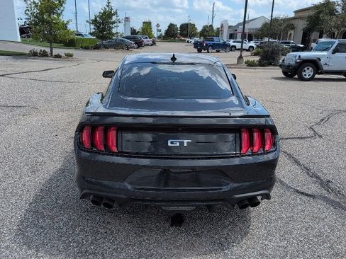 Used 2023 Ford Mustang GT RWD image 3