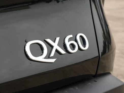 Certified 2023 INFINITI QX60 Pure FWD image 19