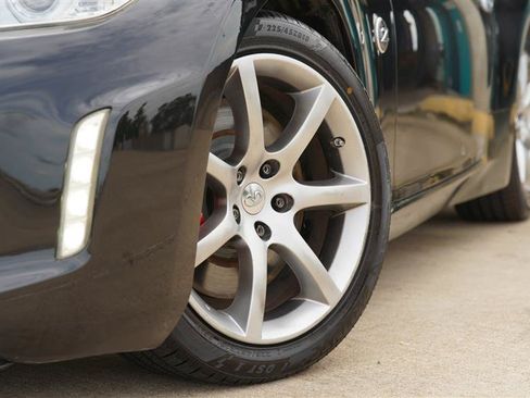 Used 2014 Nissan 370Z Touring w/ Sport Package RWD image 11