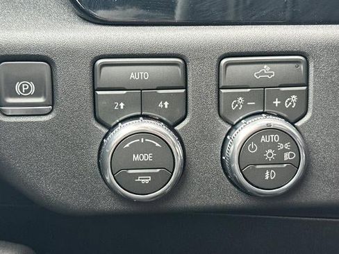 New 2026 GMC Sierra 1500 Elevation AWD/4WD image 29