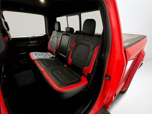 Used 2018 Ford F150 Lariat w/ Equipment Group 502A Luxury image 23