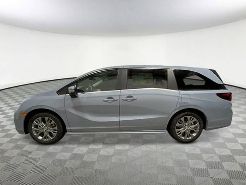 New 2026 Honda Odyssey Elite image 2