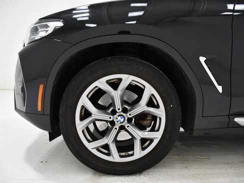 Used 2023 BMW X4 xDrive30i w/ Premium Package image 7