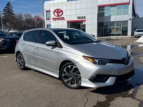 Used 2016 Scion iM image 1