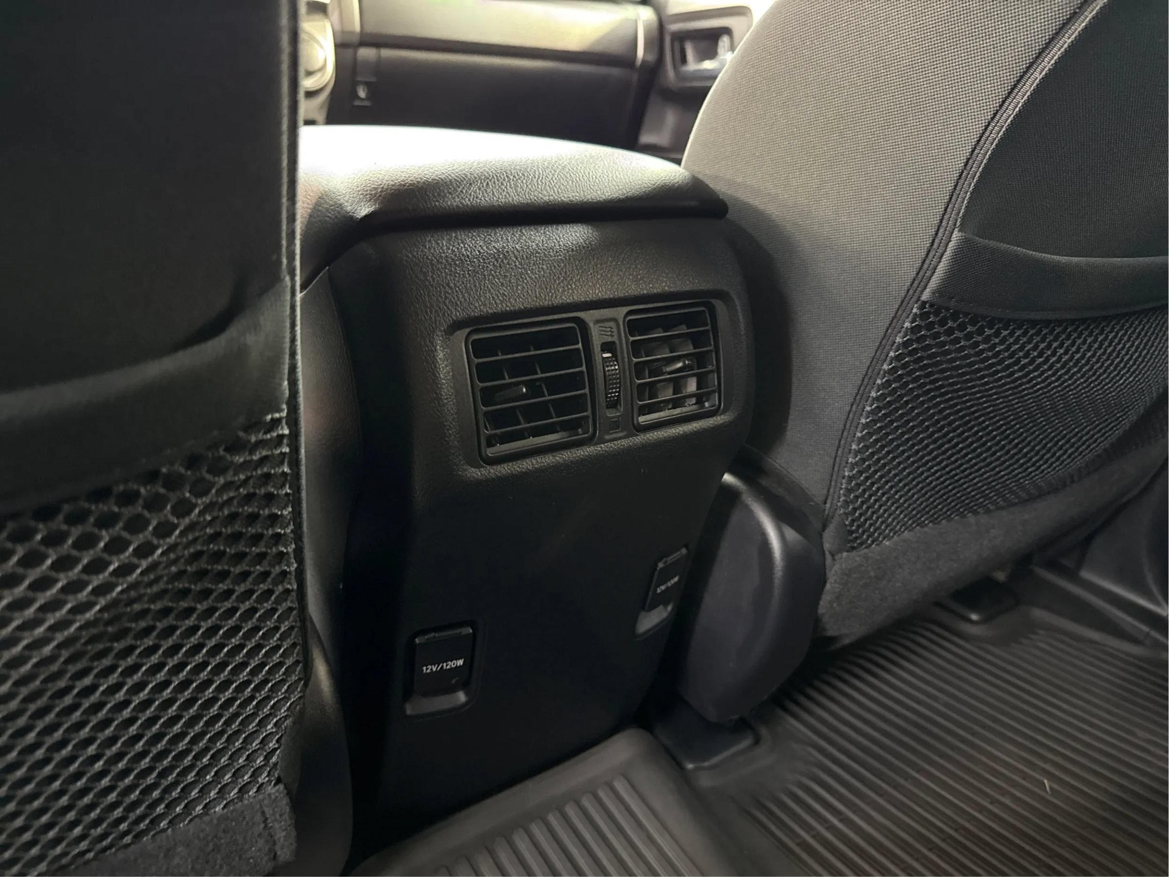 Used 2017 Toyota 4Runner SR5 AWD/4WD image 26